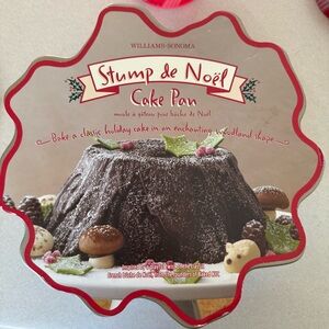 NWOT Williams Sonoma Stump de Noël Cake Pan